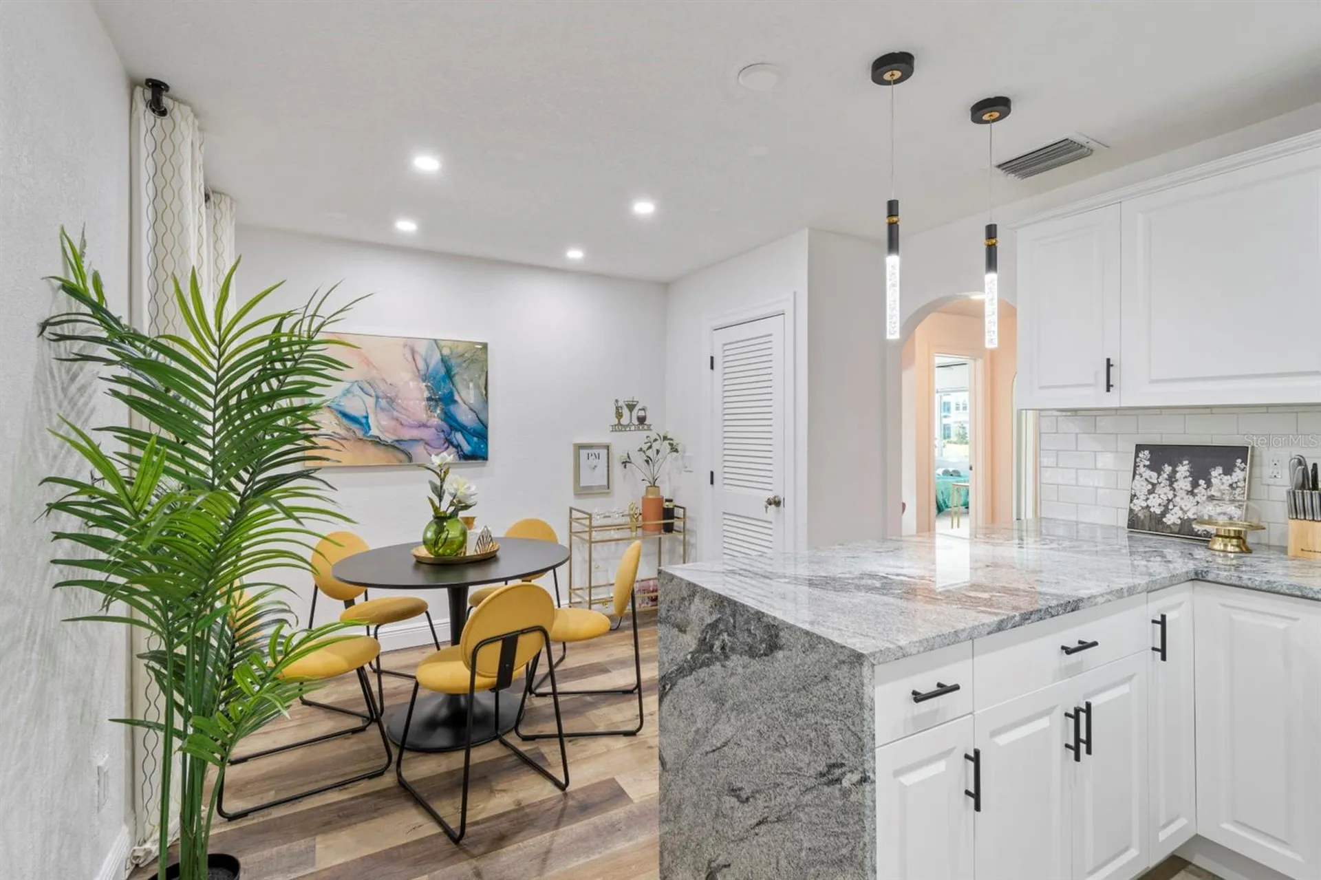 2402 W Cypress Street Tampa FL 33609
