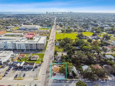 2402 W Cypress Street Tampa FL 33609