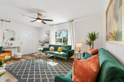 2402 W Cypress Street Tampa FL 33609