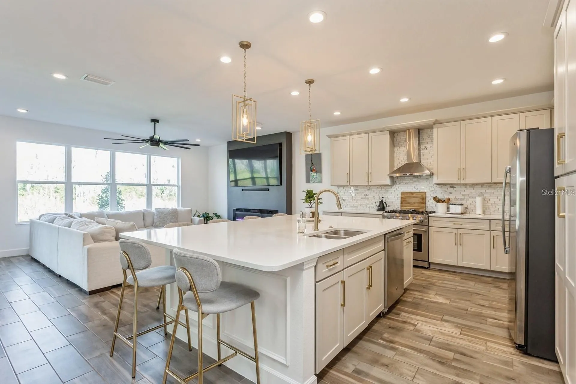 3281 Great Banyan Way Wesley Chapel FL 33543