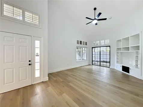 2768 Donaldson Drive Orlando FL 32812