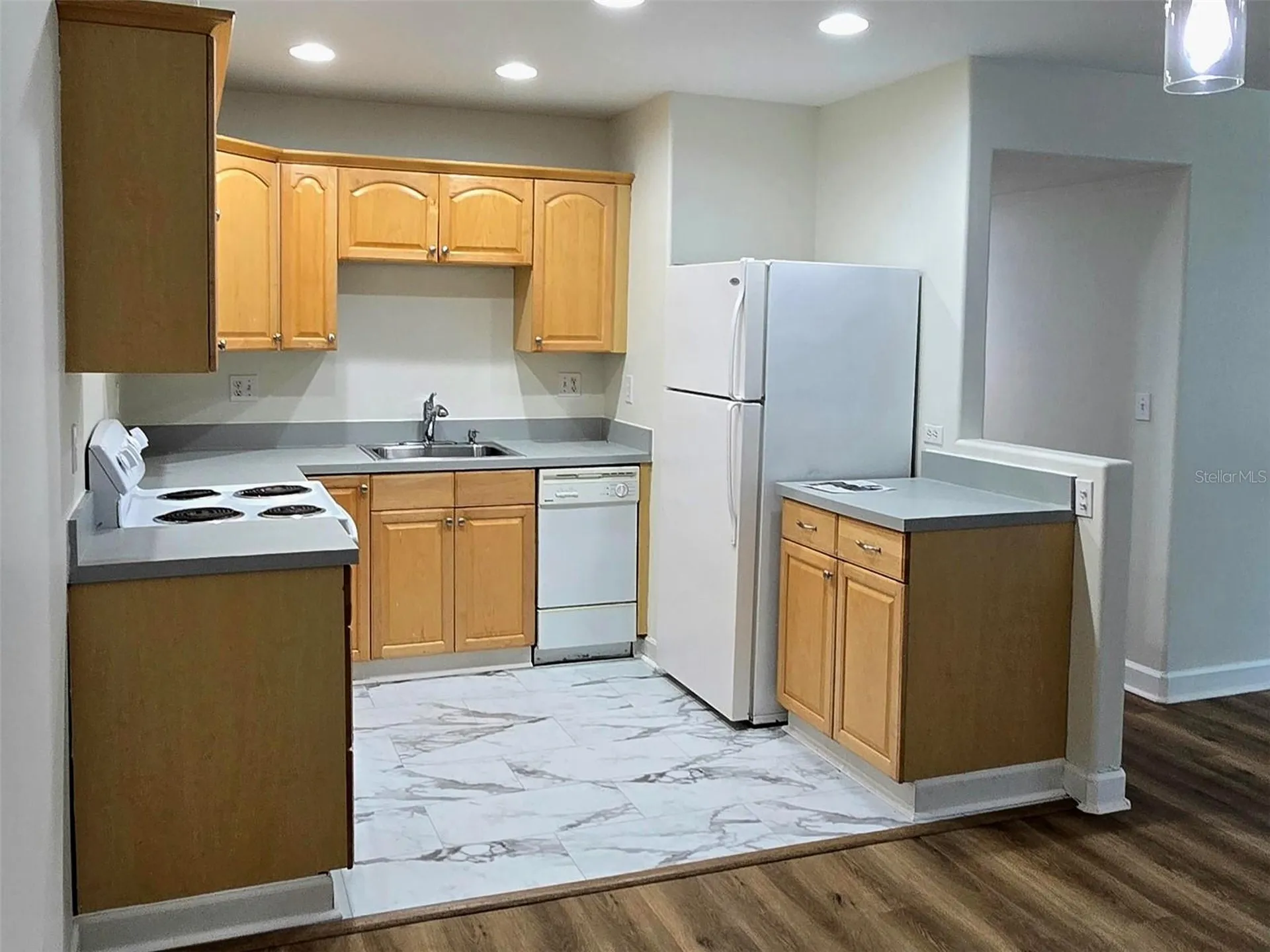 940 Lake Destiny Road Altamonte Springs FL 32714
