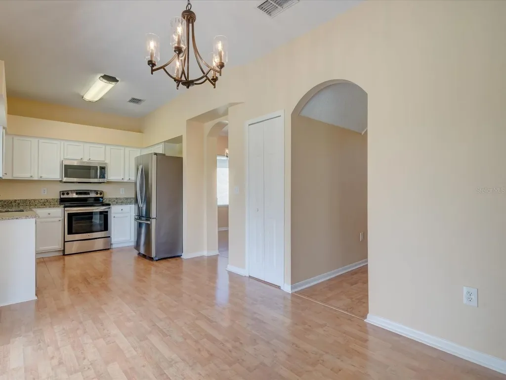 4230 Harbor Lake Drive Lutz FL 33558