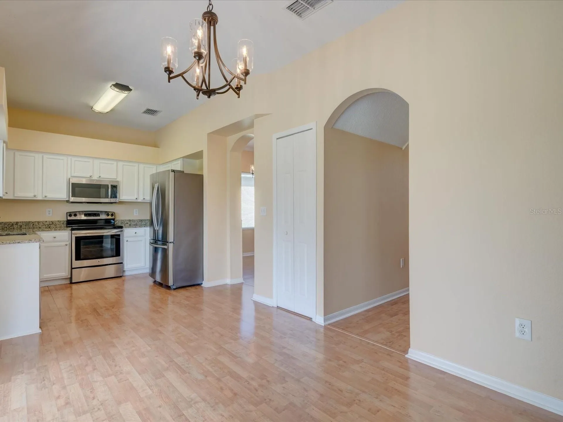 4230 Harbor Lake Drive Lutz FL 33558