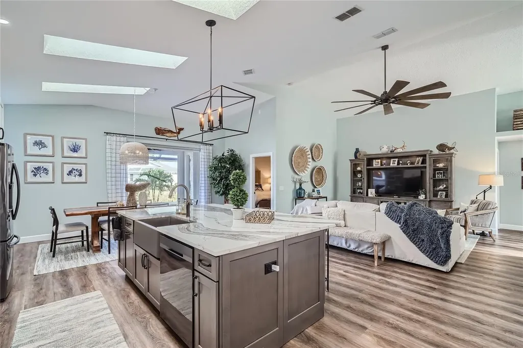 11367 Perico Isle Circle Bradenton FL 34209