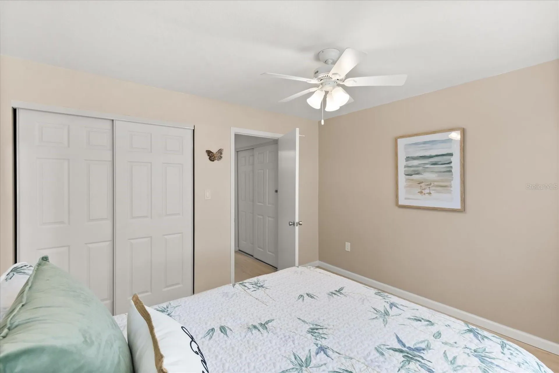 2425 Flamingo Boulevard Bradenton FL 34207