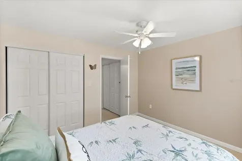 2425 Flamingo Boulevard Bradenton FL 34207