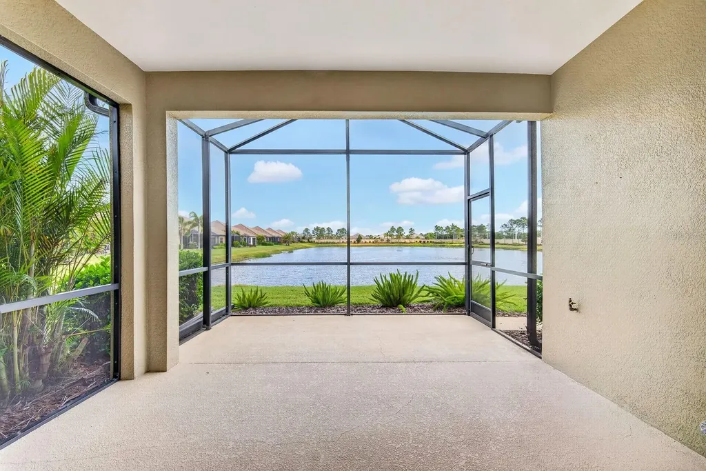 4417 Amalfi Avenue Sarasota FL 34243