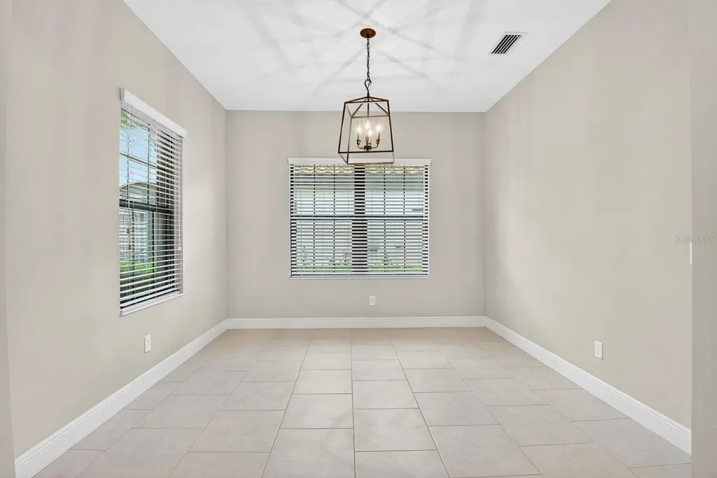 4417 Amalfi Avenue Sarasota FL 34243