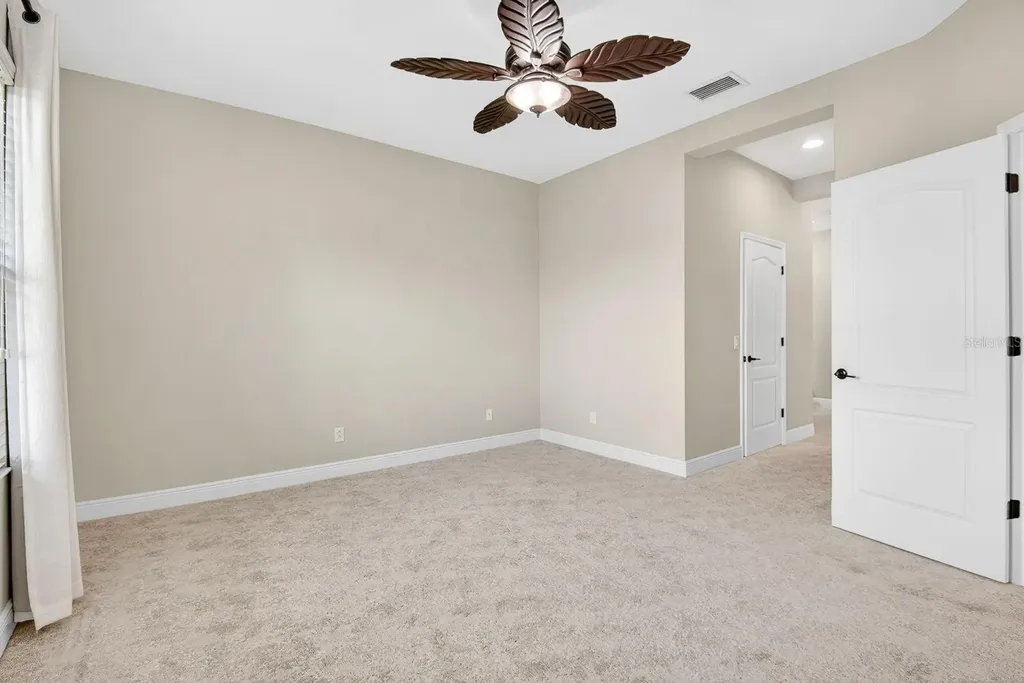 4417 Amalfi Avenue Sarasota FL 34243