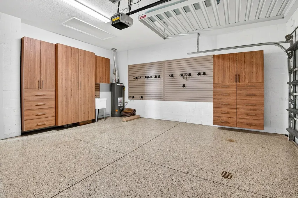 4417 Amalfi Avenue Sarasota FL 34243