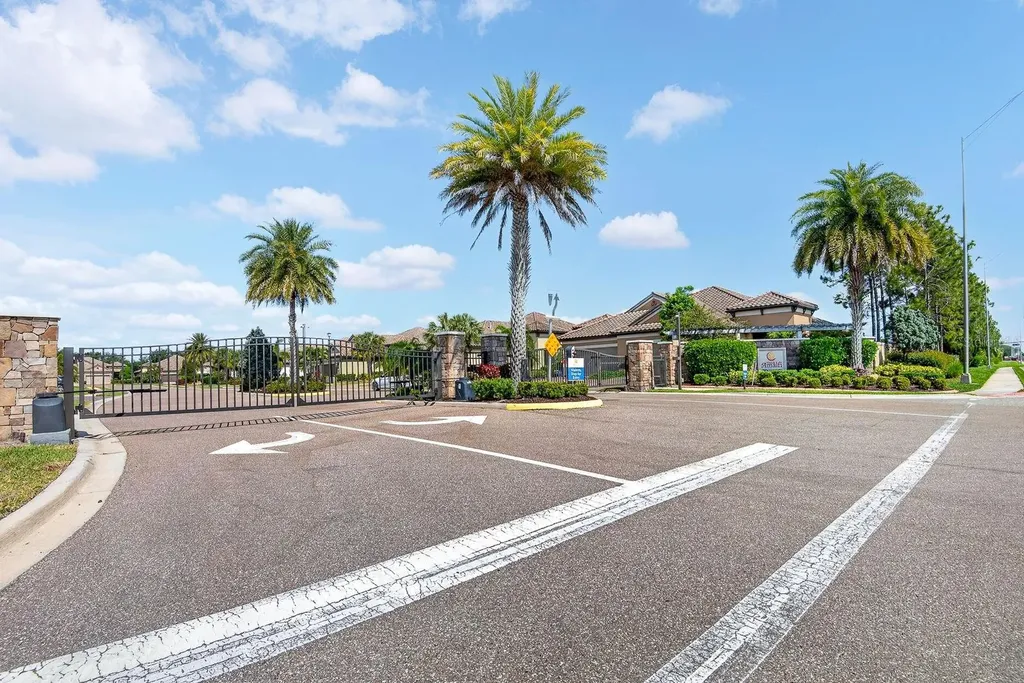 4417 Amalfi Avenue Sarasota FL 34243