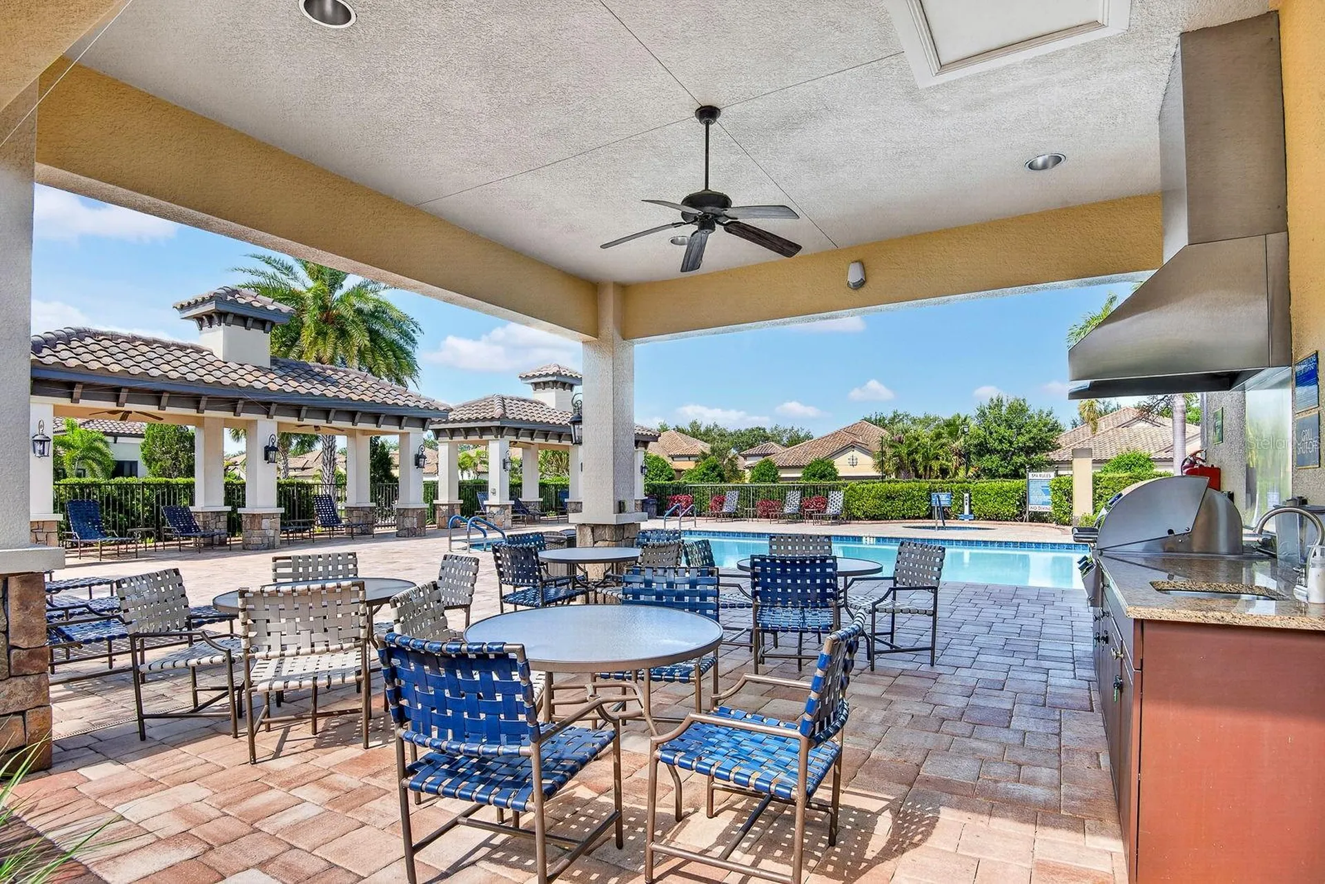 4417 Amalfi Avenue Sarasota FL 34243