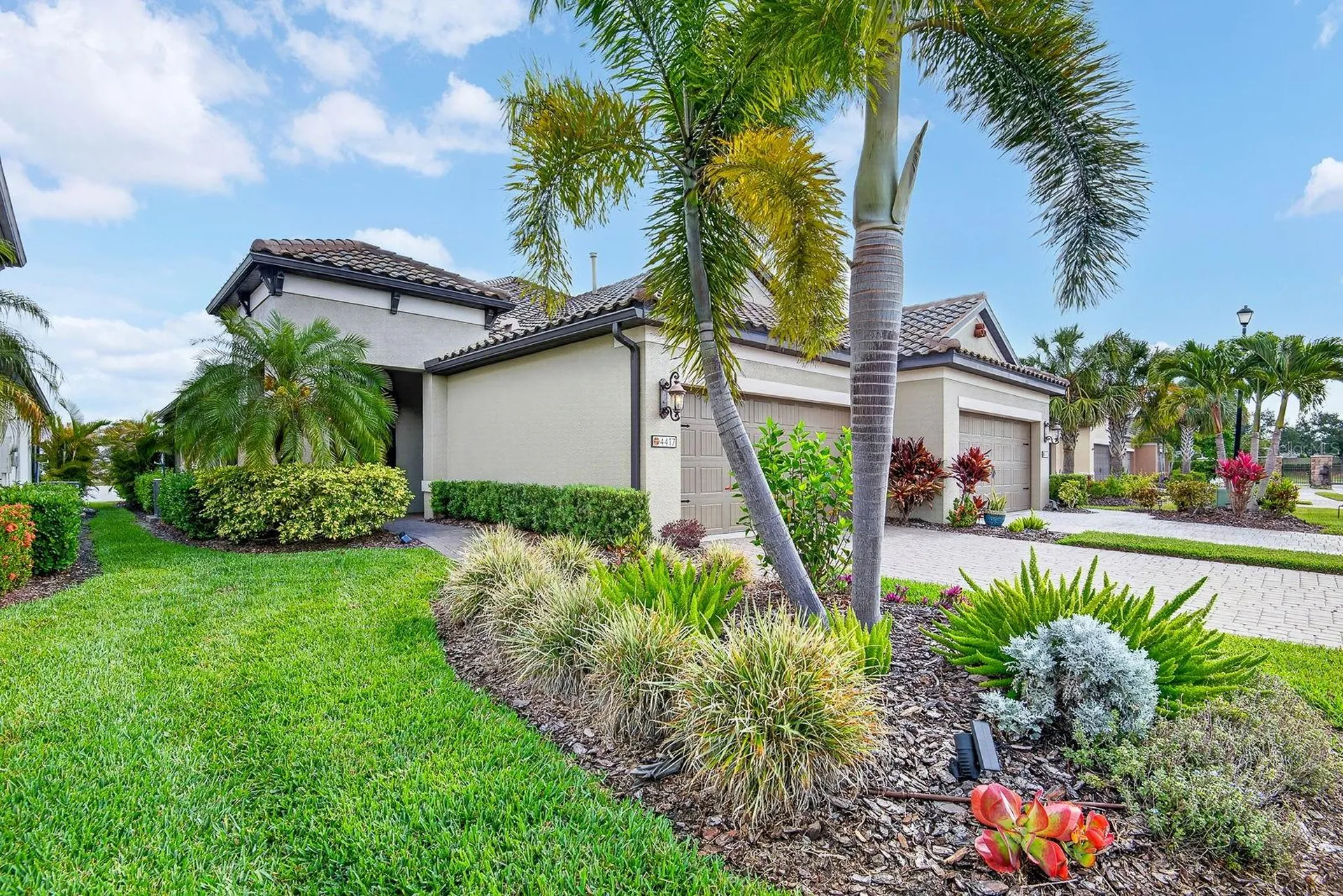 4417 Amalfi Avenue Sarasota FL 34243