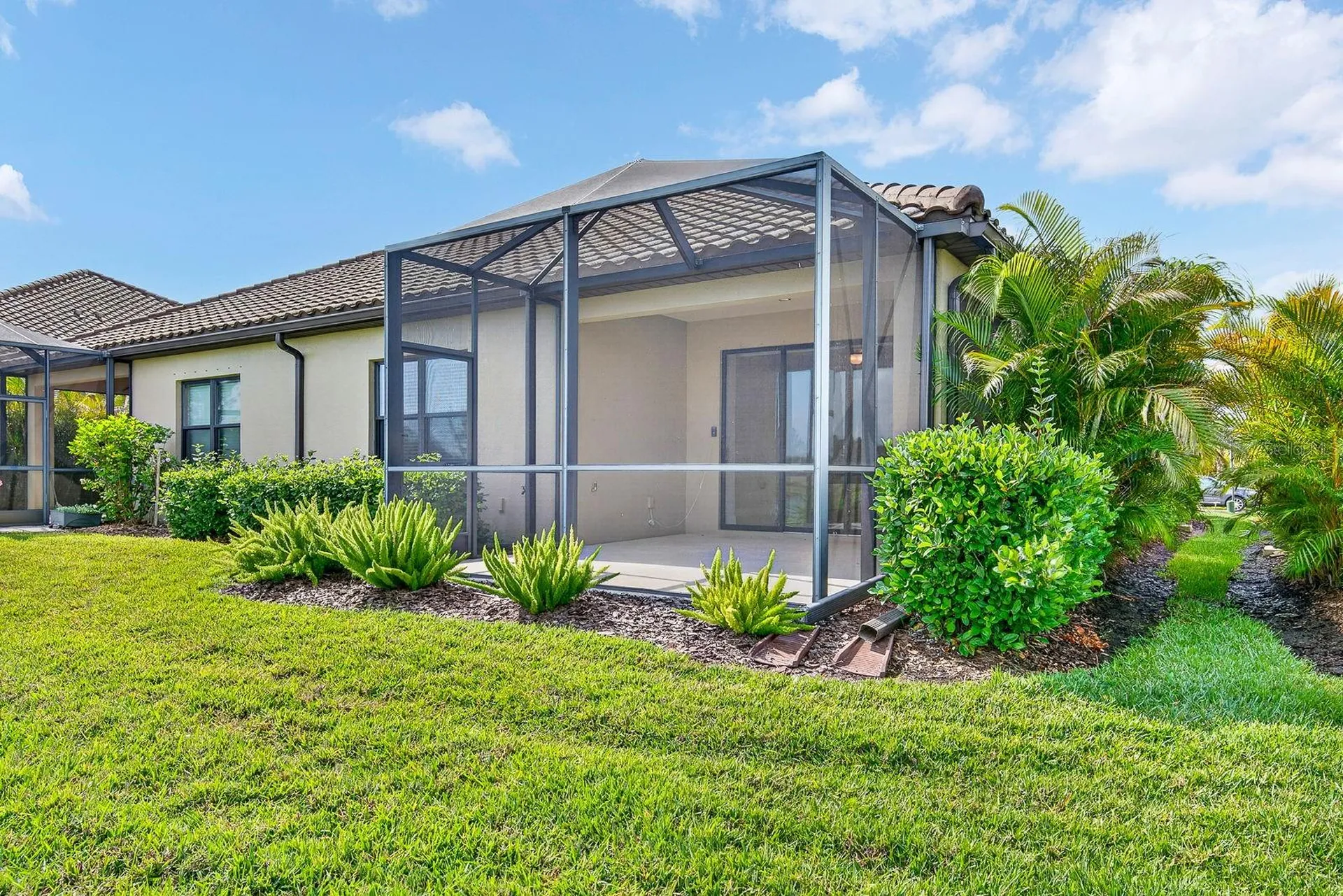 4417 Amalfi Avenue Sarasota FL 34243