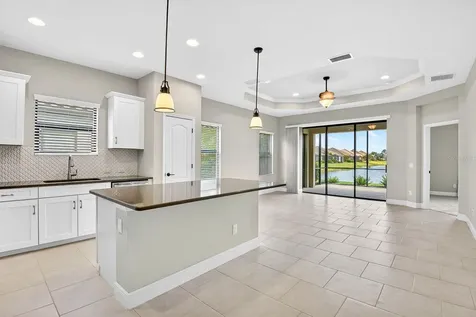 4417 Amalfi Avenue Sarasota FL 34243