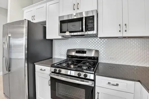 4417 Amalfi Avenue Sarasota FL 34243