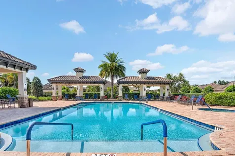 4417 Amalfi Avenue Sarasota FL 34243
