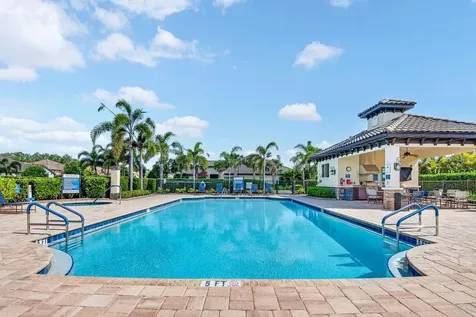4417 Amalfi Avenue Sarasota FL 34243