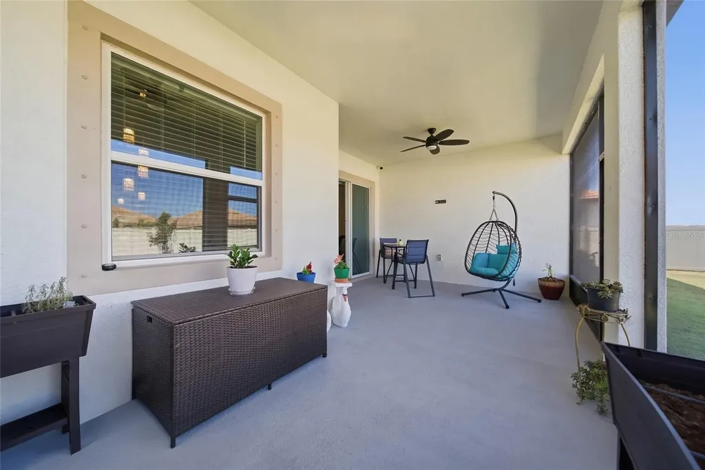 17301 Scuba Crest Street Wimauma FL 33598