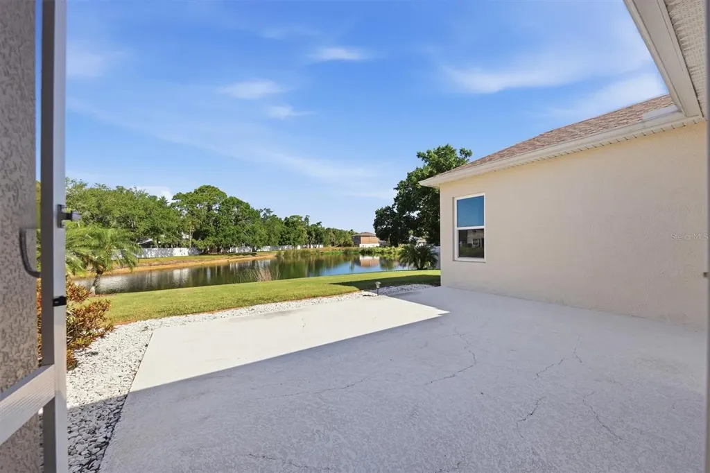 4227 61st Avenue E Bradenton FL 34203