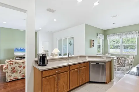 4227 61st Avenue E Bradenton FL 34203