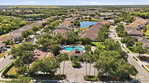 4227 61st Avenue E Bradenton FL 34203