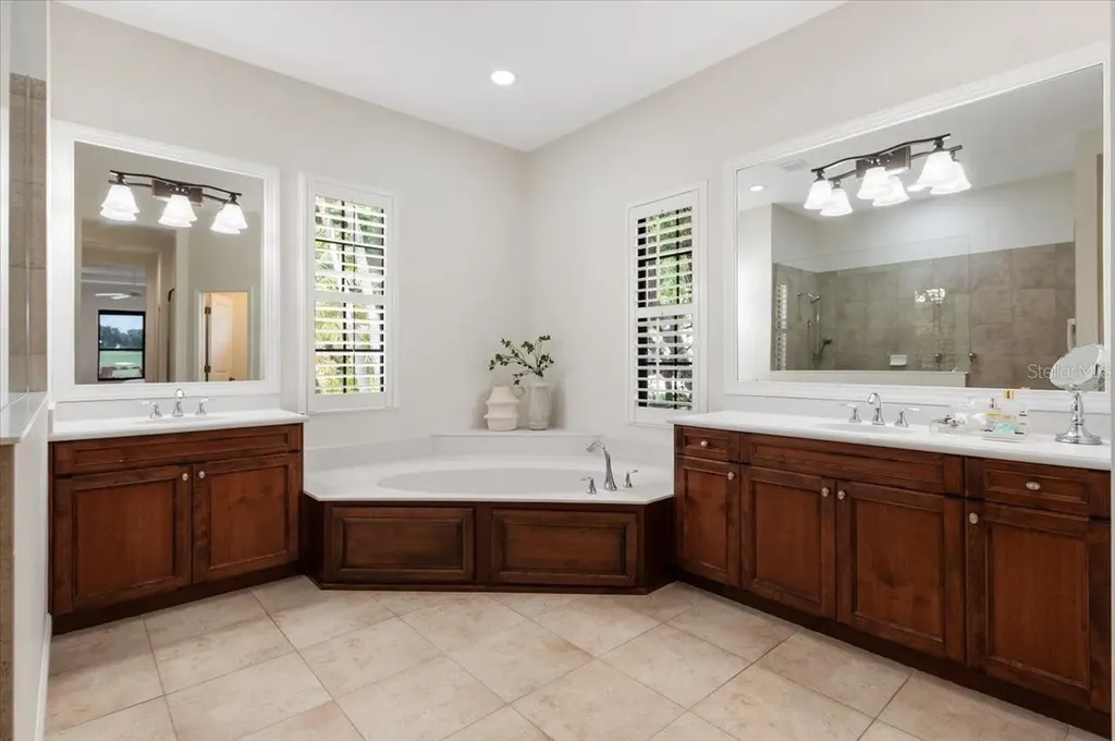 7527 Greystone Street Lakewood Ranch FL 34202