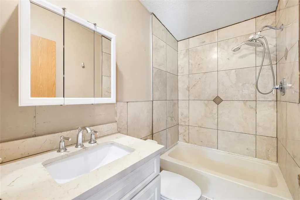 12507 Icewood Court Riverview FL 33579
