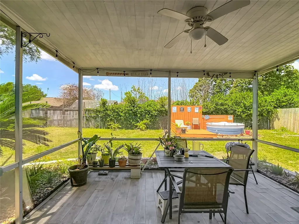 985 N 11th Street Eagle Lake FL 33839