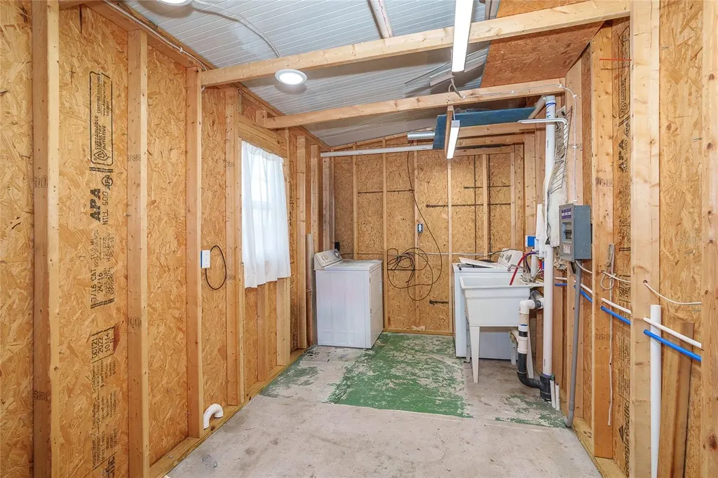 1320 Seagull Drive Englewood FL 34224