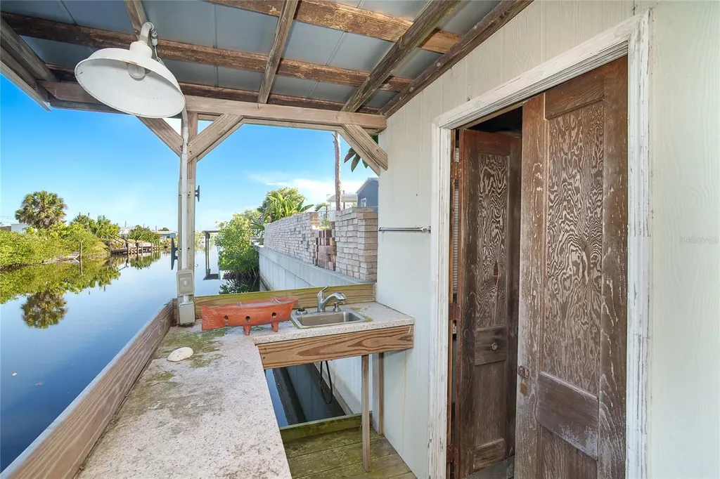 1320 Seagull Drive Englewood FL 34224