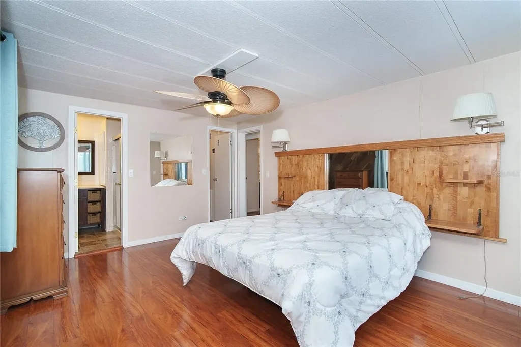 1320 Seagull Drive Englewood FL 34224