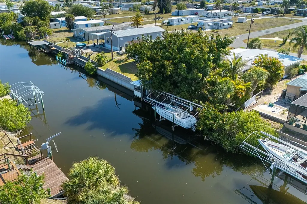 1320 Seagull Drive Englewood FL 34224