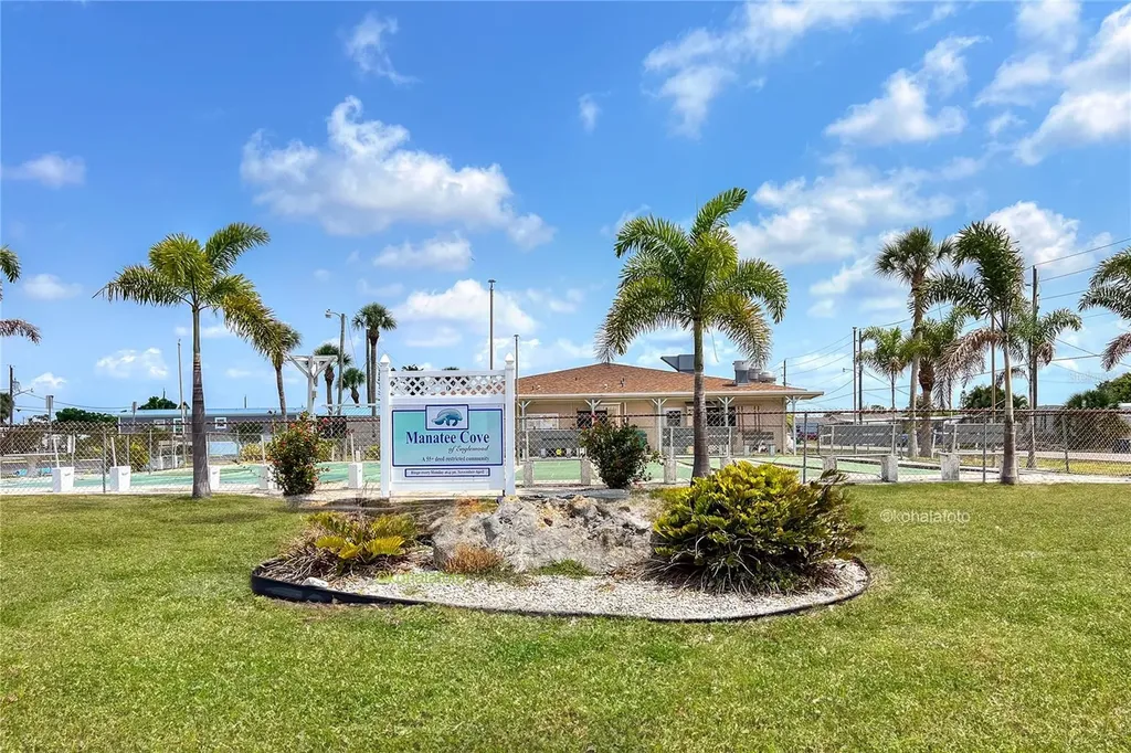 1320 Seagull Drive Englewood FL 34224