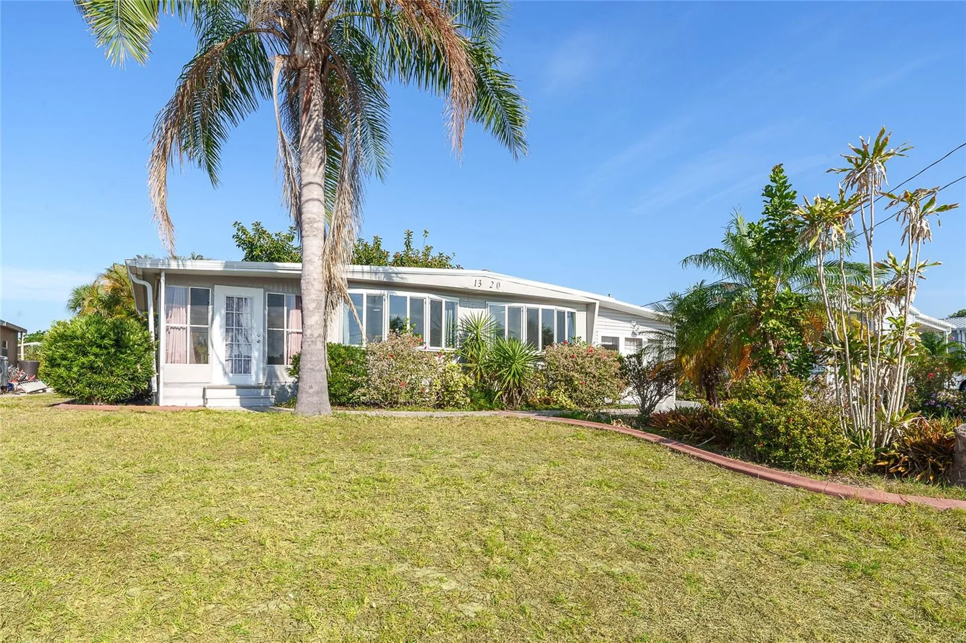 1320 Seagull Drive Englewood FL 34224