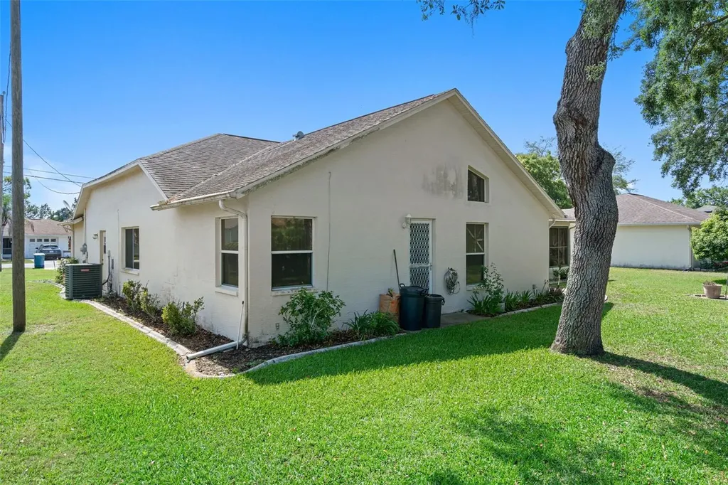 1241 Persian Avenue Spring Hill FL 34608