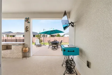 4324 NW 55th Court Ocala FL 34482