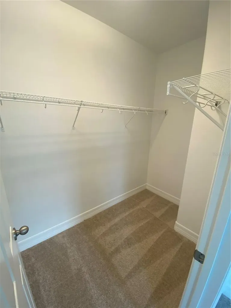 4787 Creekside Park Avenue Orlando FL 32811
