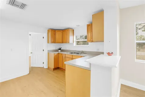 8151 61st Street N Pinellas Park FL 33781