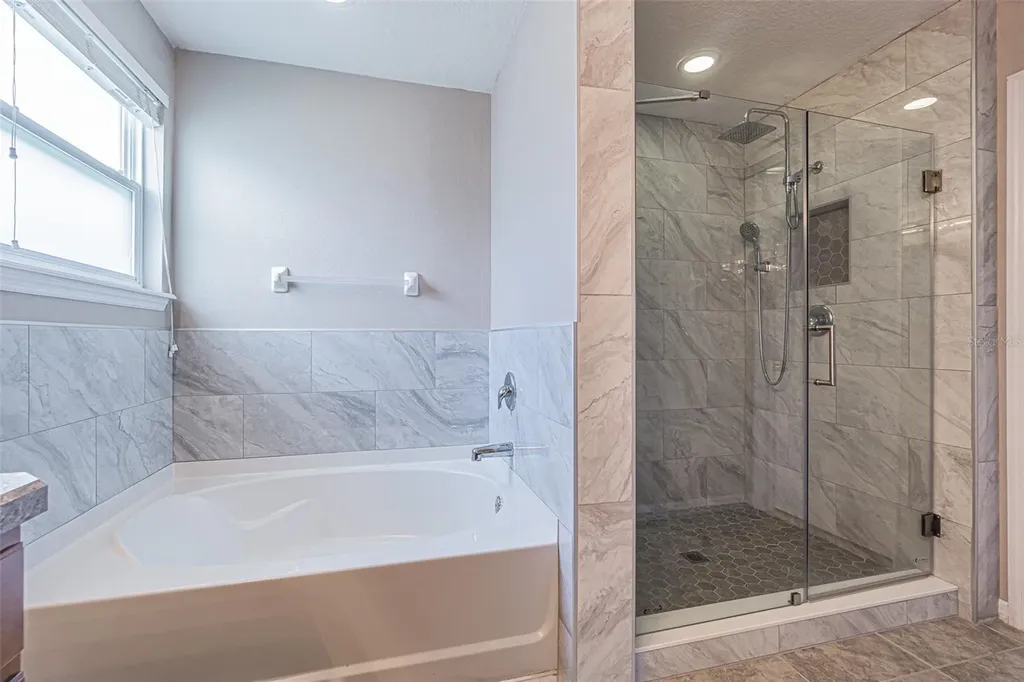 11615 Warren Oaks Place Riverview FL 33578