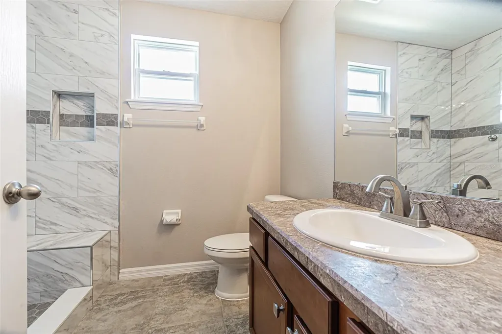 11615 Warren Oaks Place Riverview FL 33578
