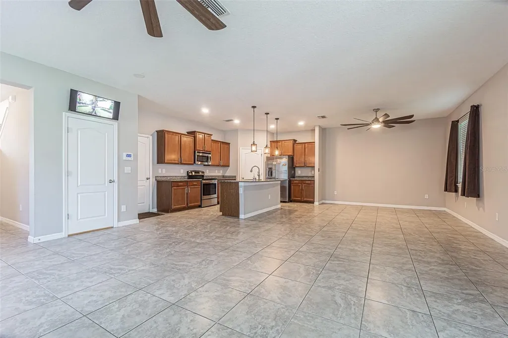 11615 Warren Oaks Place Riverview FL 33578