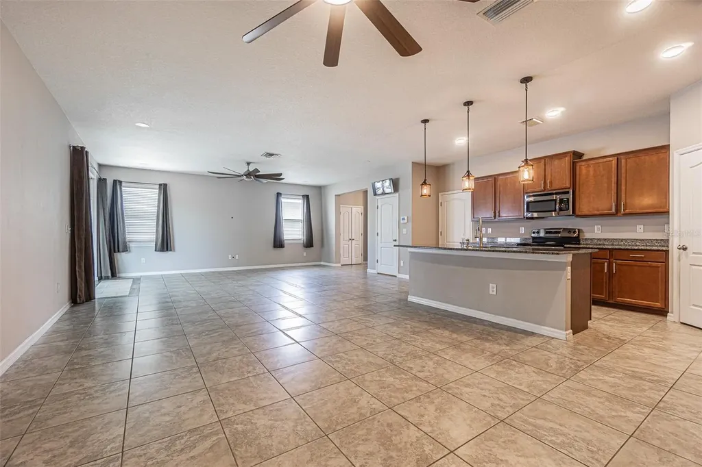 11615 Warren Oaks Place Riverview FL 33578
