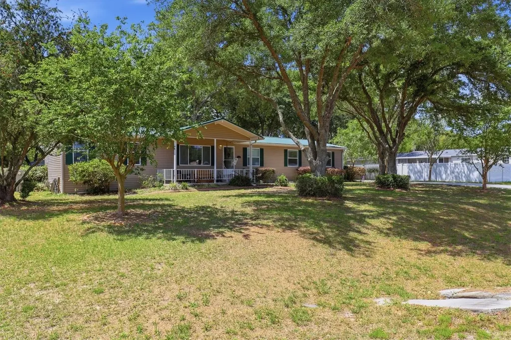 33906 Coddle Court Wesley Chapel FL 33543