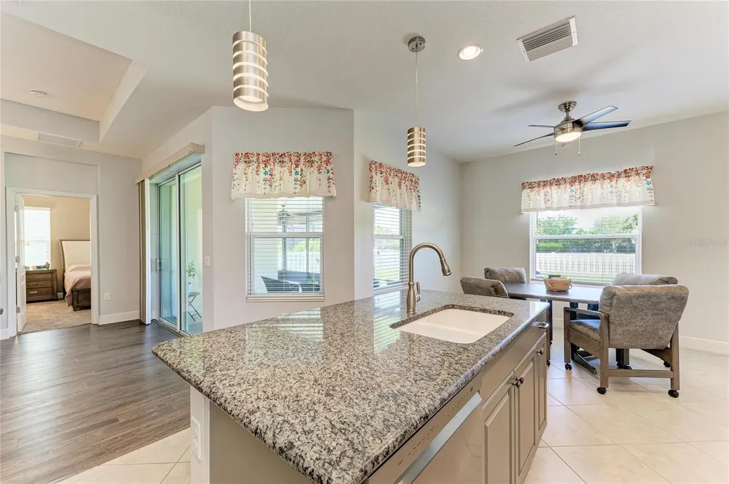 7750 Ridgelake Circle Bradenton FL 34203
