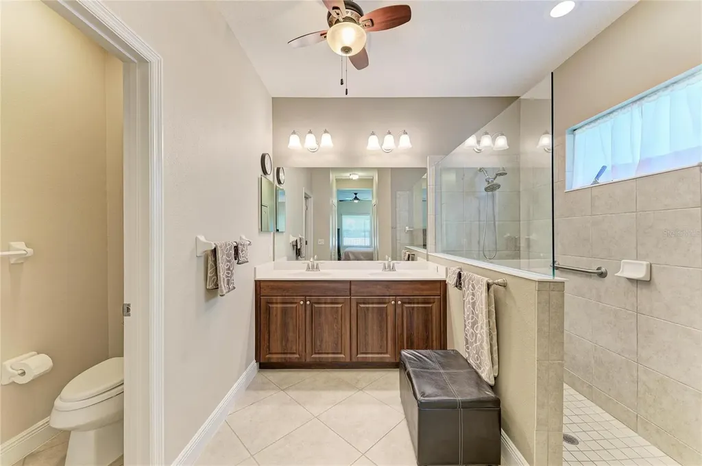7750 Ridgelake Circle Bradenton FL 34203