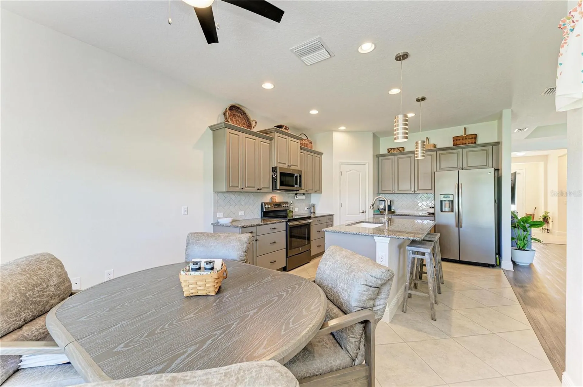 7750 Ridgelake Circle Bradenton FL 34203