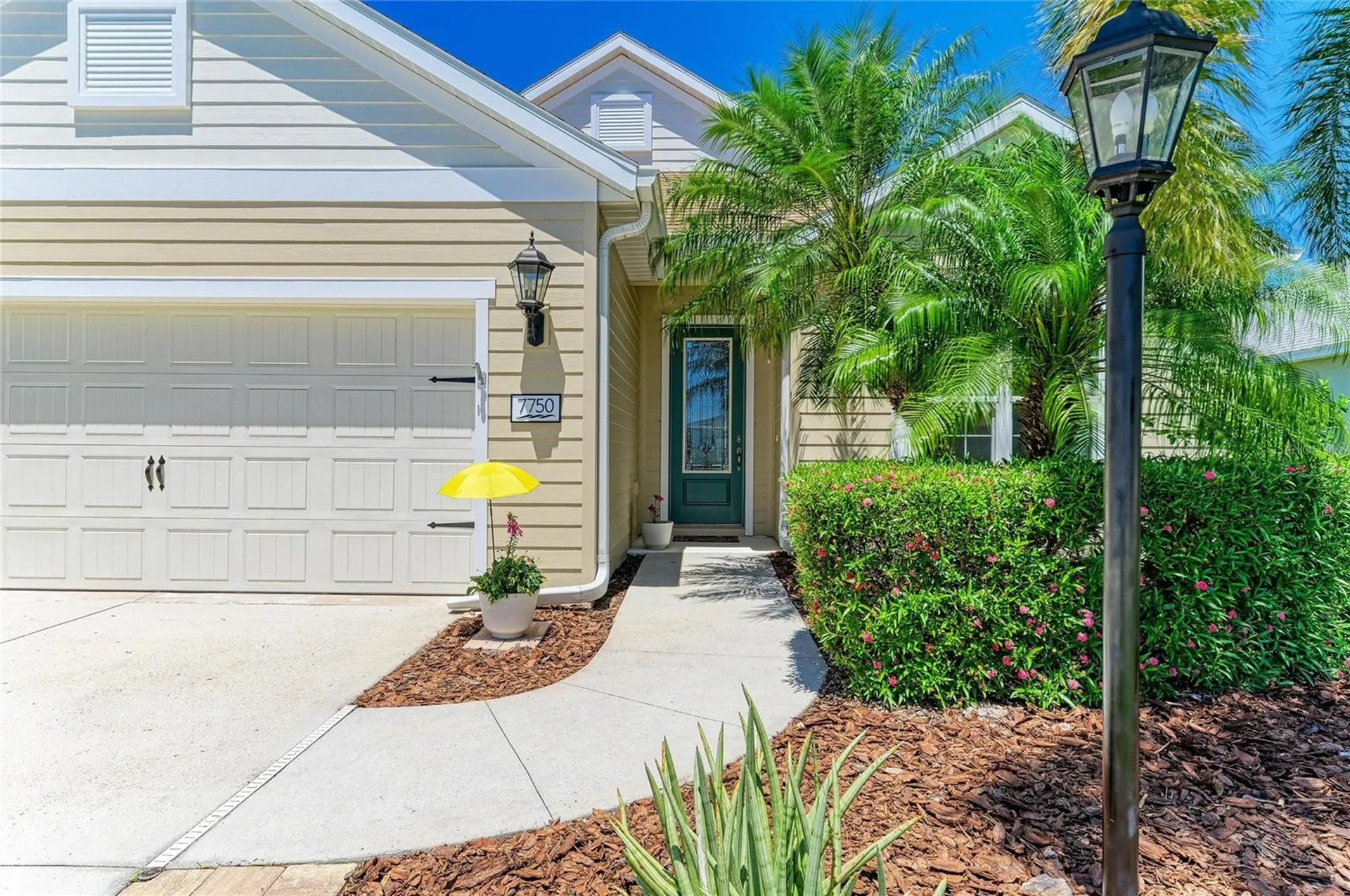 7750 Ridgelake Circle Bradenton FL 34203