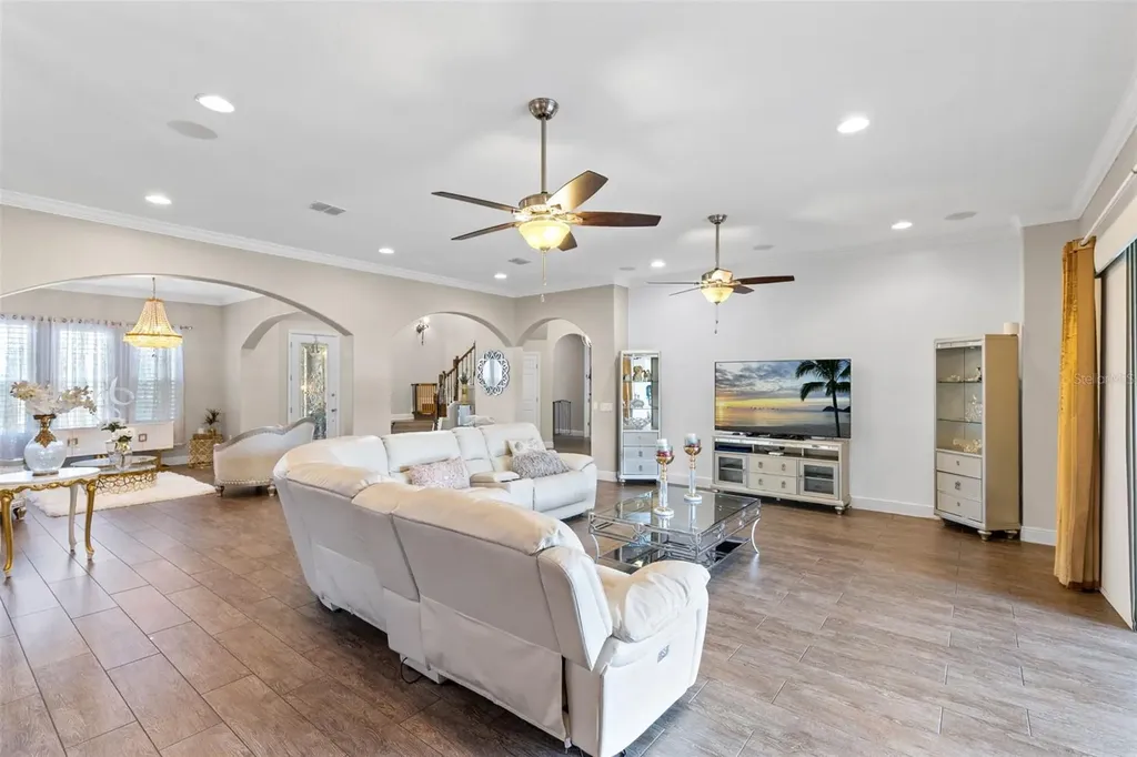 900 Windlass Court Kissimmee FL 34746